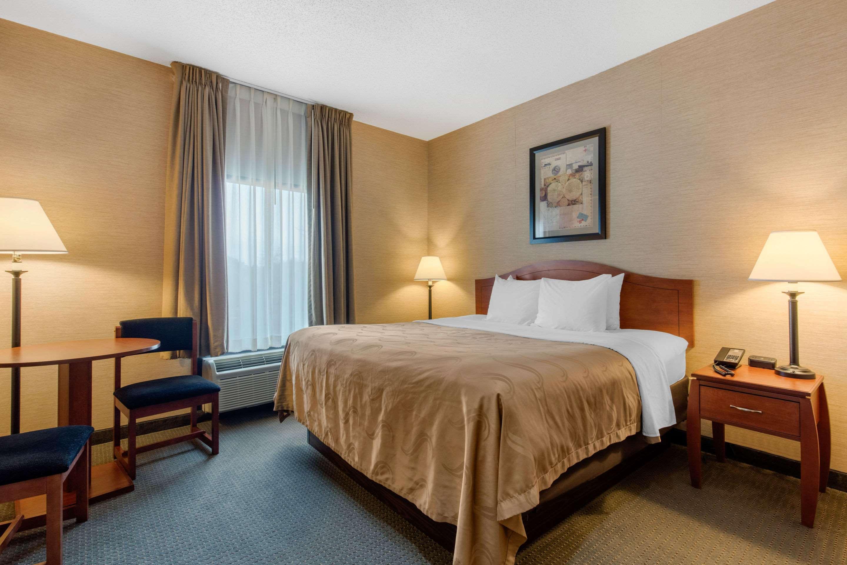Quality Inn&Suites Benton - Draffenville Exterior foto