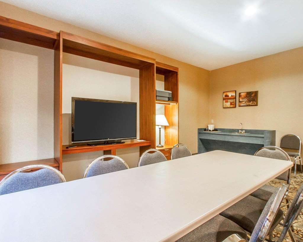 Quality Inn&Suites Benton - Draffenville Einrichtungen foto